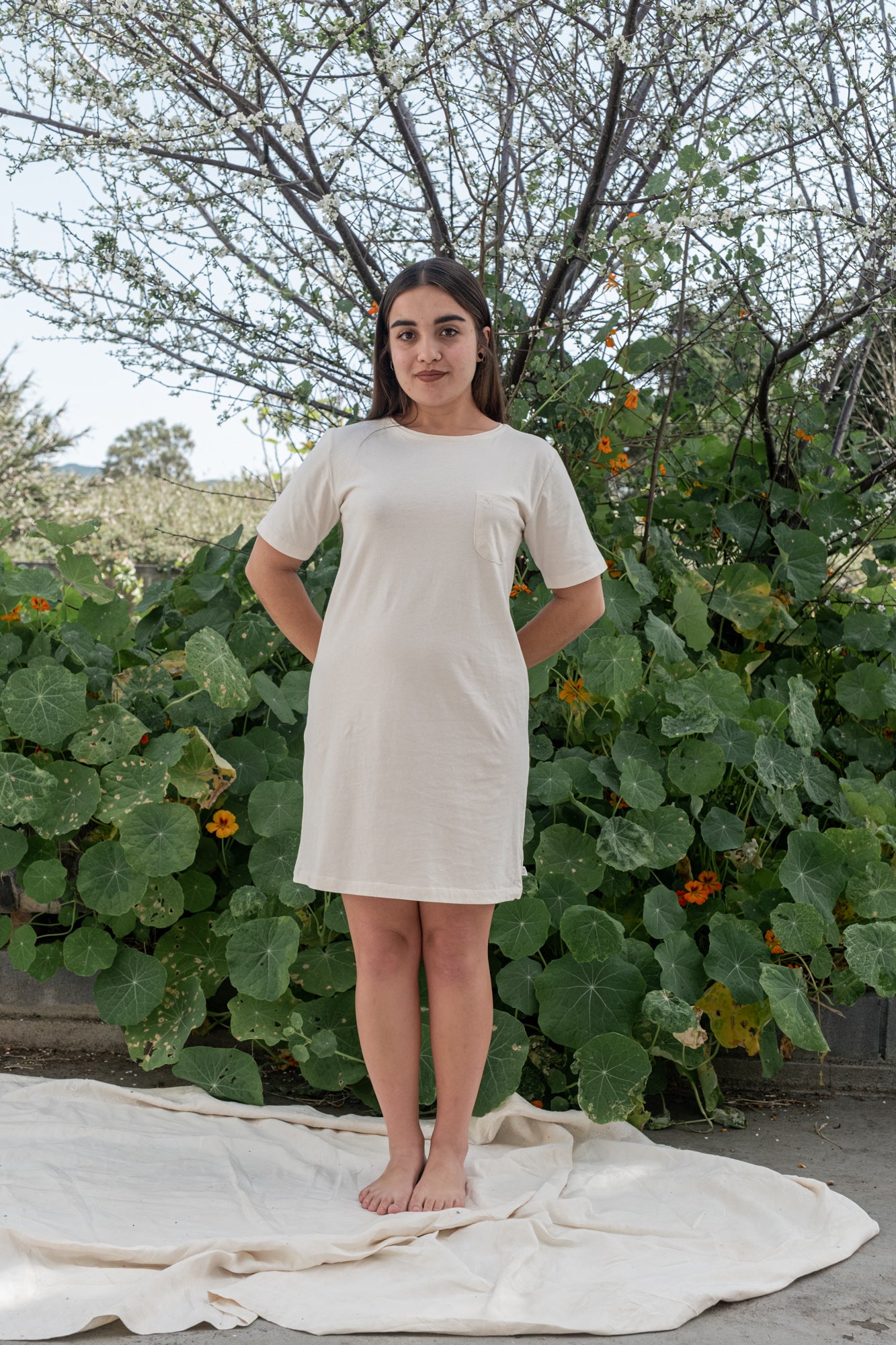 MIA Moda Regenerativa Vestido camiseta S Vestido Camiseta Flor - natural