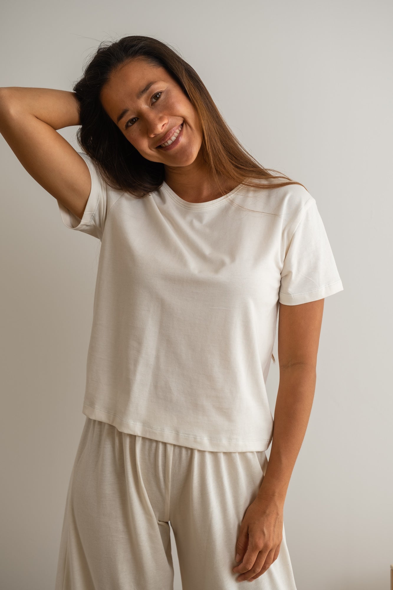 MIA Moda Regenerativa Camisetas S Camiseta Esencial mujer - natural