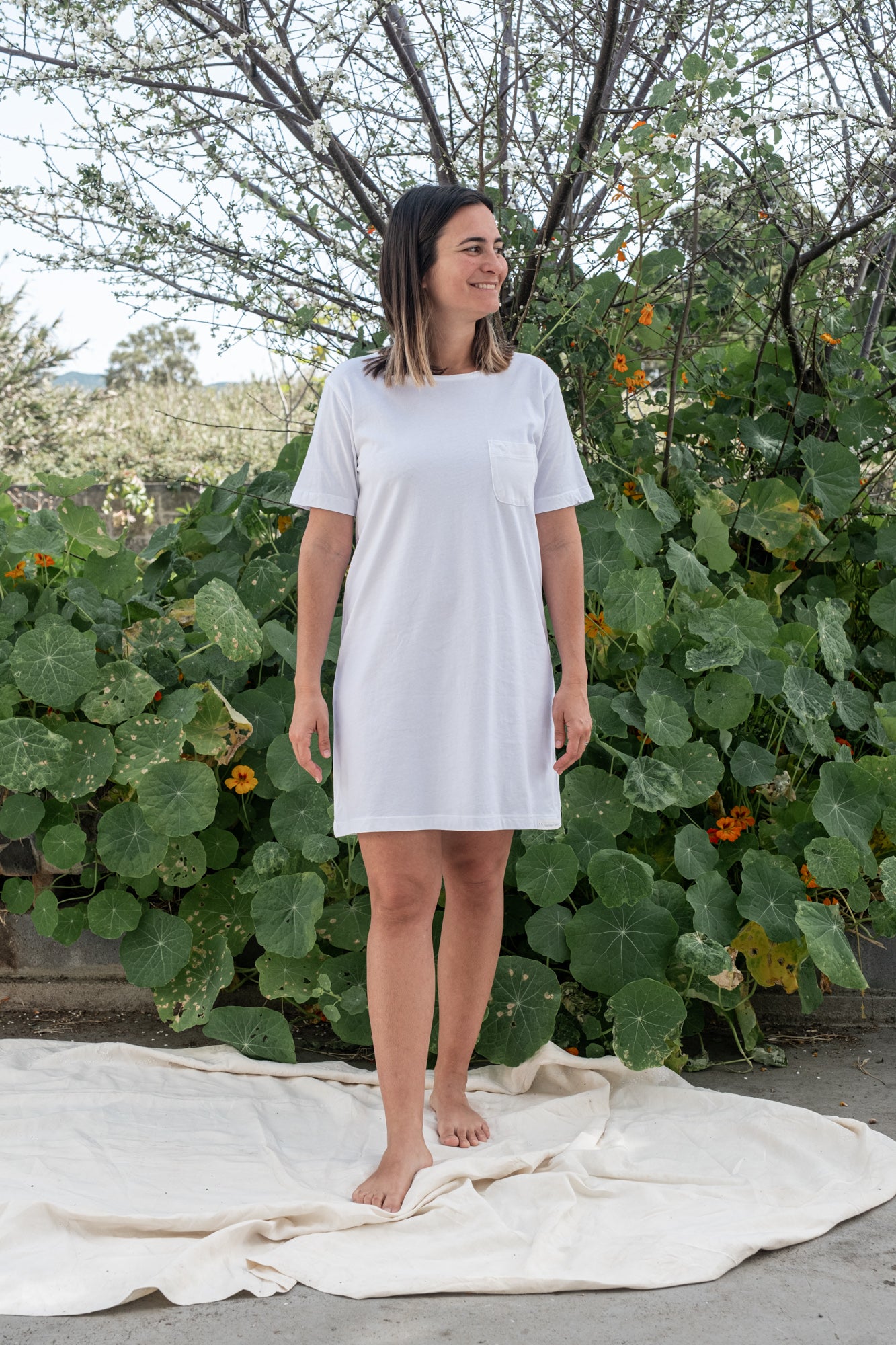 MIA Moda Regenerativa Vestido camiseta S Vestido Camiseta Flor - blanco